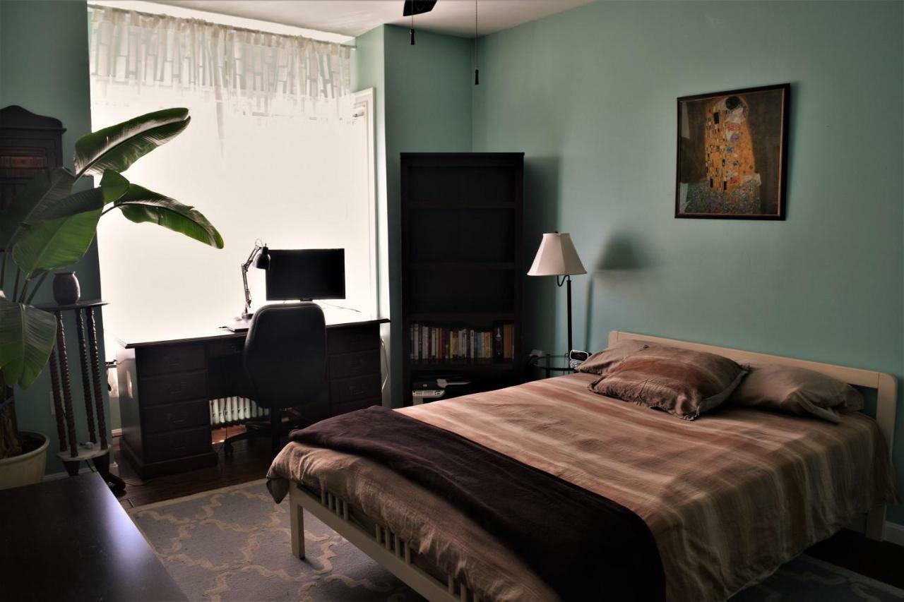 Private Rooms, Shared Bath In A Private Minutes From Logan Airport Privatunterkunft *